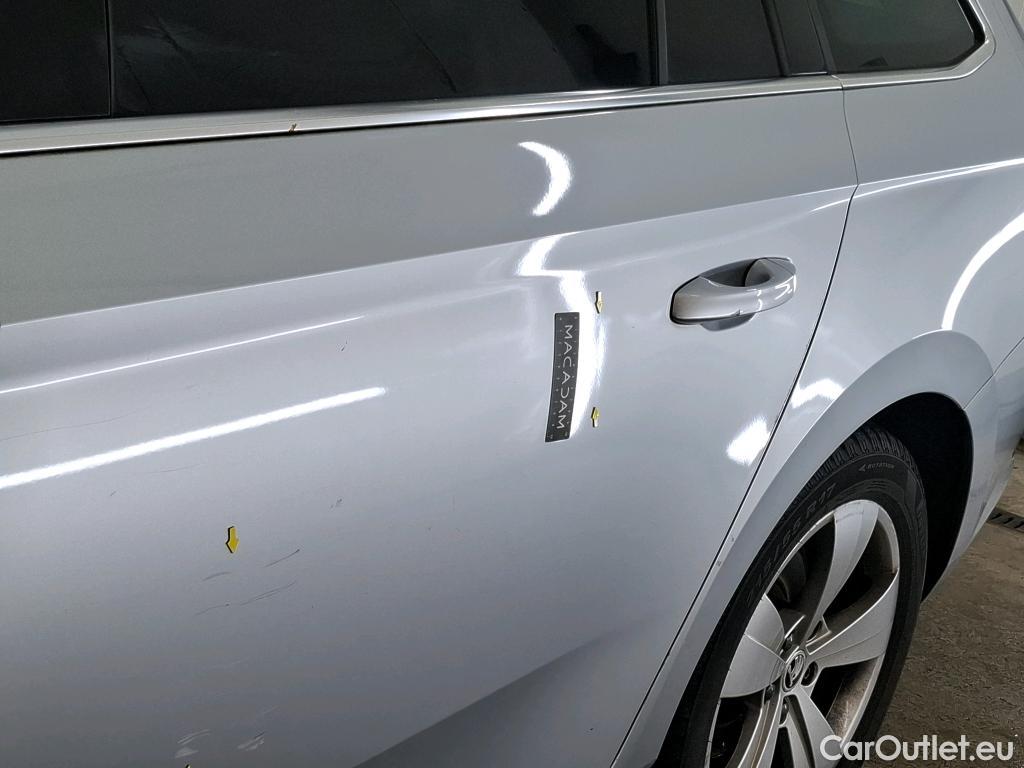  Skoda  Superb  Break Business 2.0 TDI 150CV BVA7 E6d #9