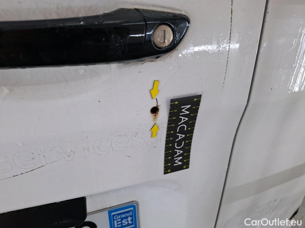  Citroen  Jumpy  Fourgon Club XL 2.0 BlueHDi 120CV BVM6 E6dT #25