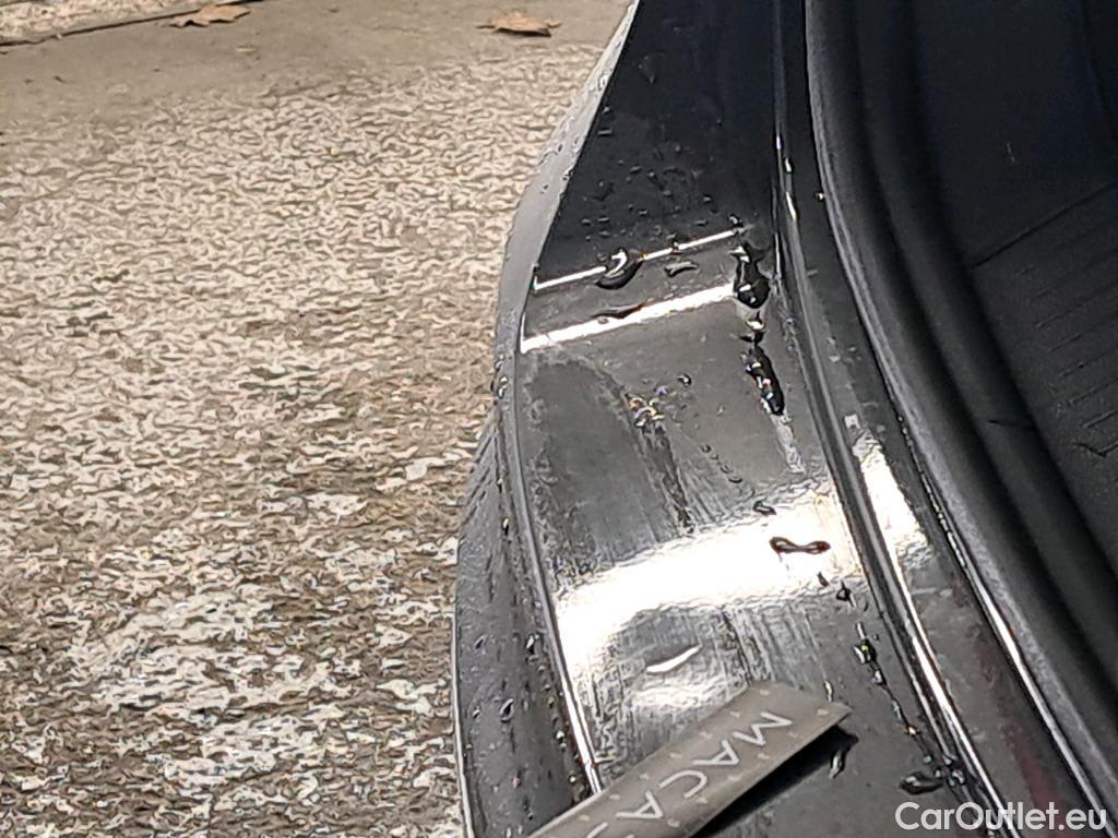  Volkswagen  Tiguan VOLKSWAGEN  / 2020 / 5P / SUV 2.0 TDI 150 DSG7 Life Business #1