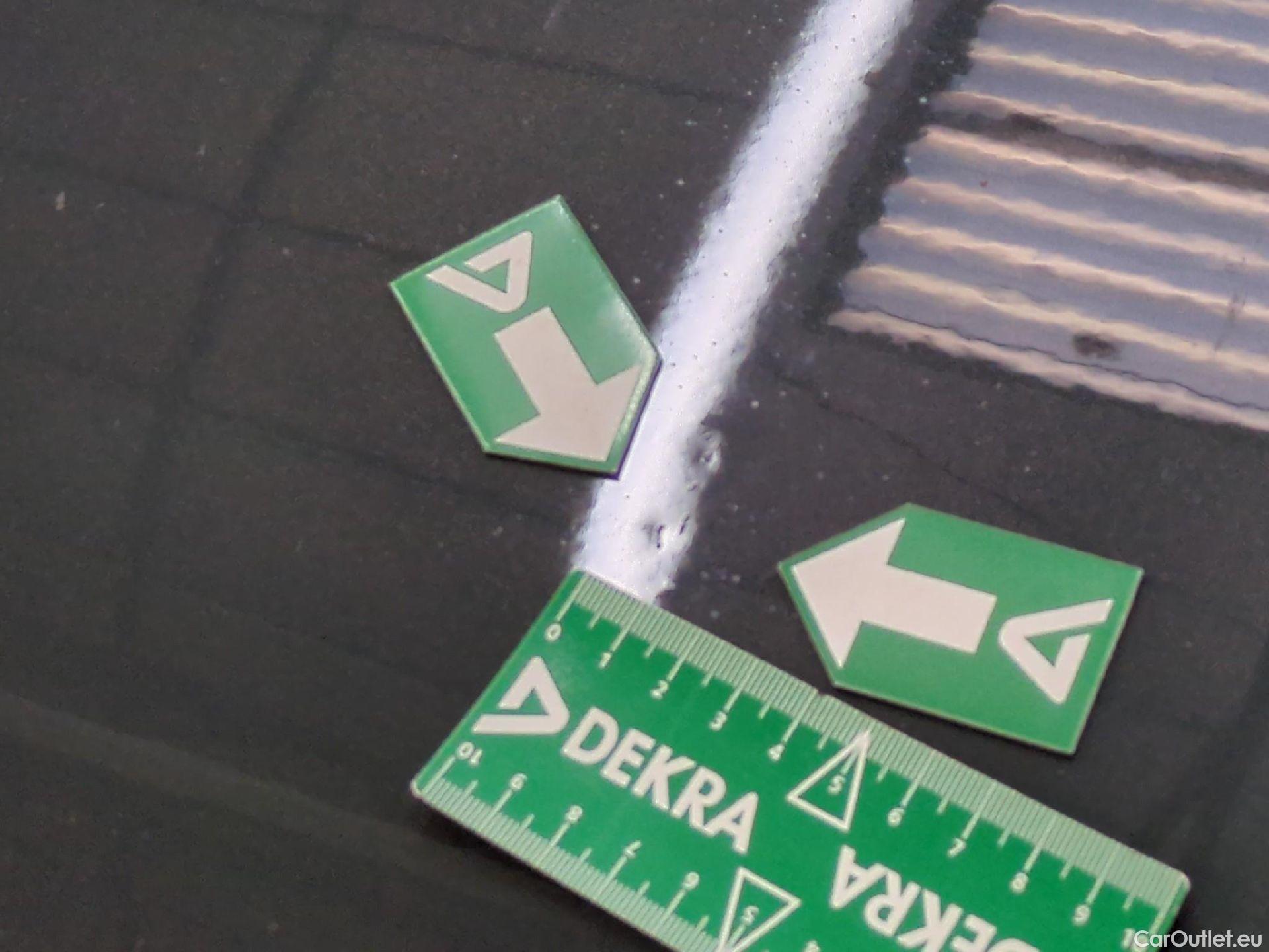  Volkswagen  Tiguan VOLKSWAGEN  / 2020 / 5P / SUV 2.0 TDI 150 DSG7 R-Line #7