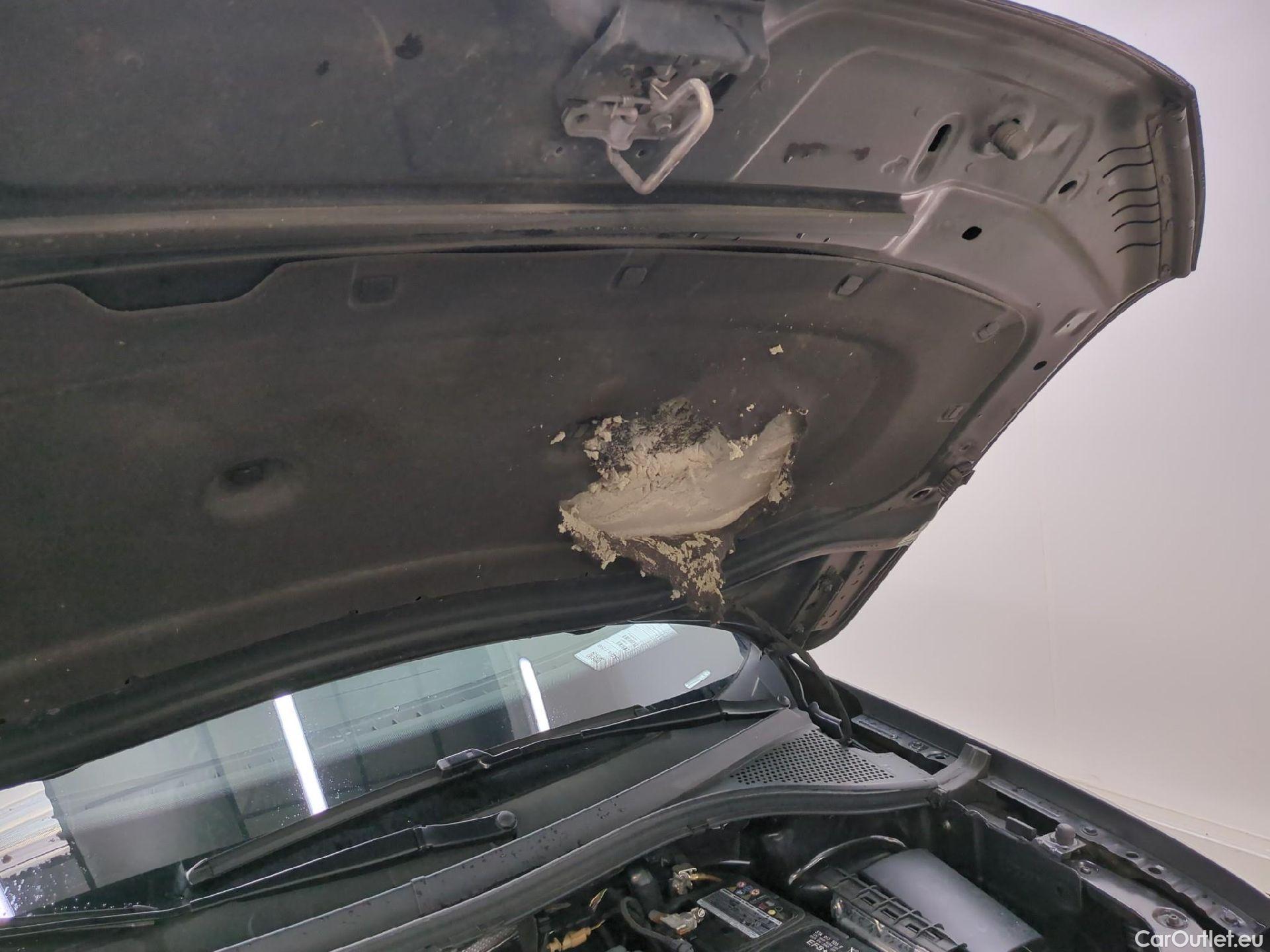  Volkswagen  Tiguan VOLKSWAGEN  / 2020 / 5P / SUV 2.0 TDI 150 DSG7 R-Line #5