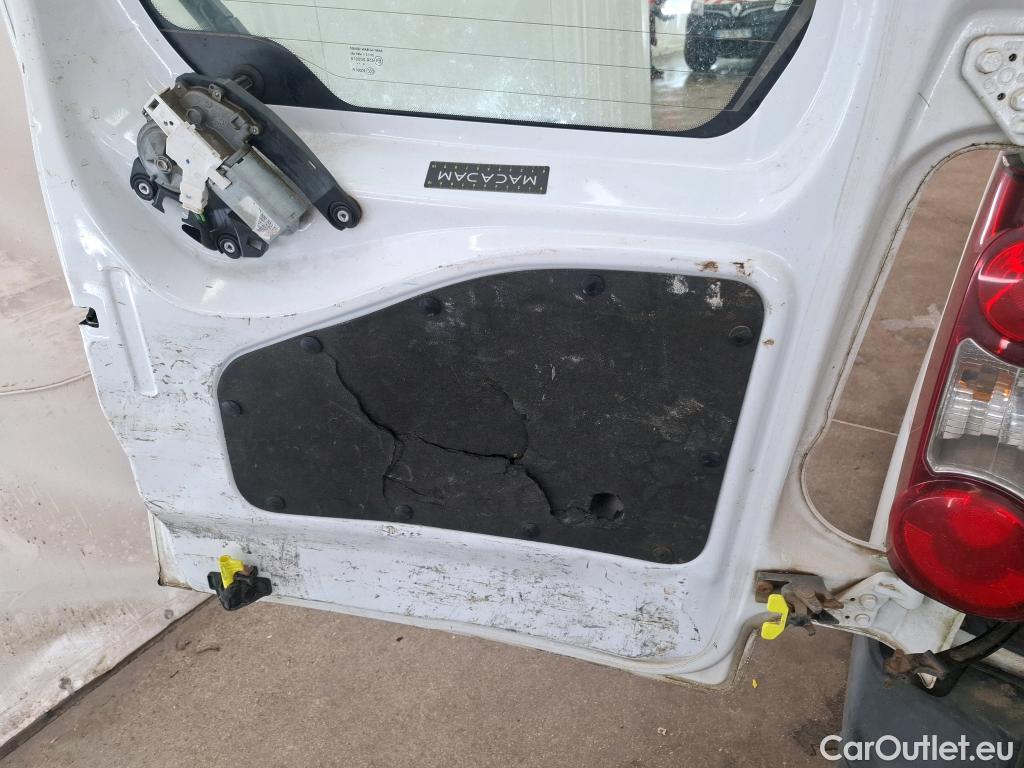  Citroen  Berlingo  Fourgon Confort L1 (Court) 1.6 BlueHDi 100CV BVM5 E6 #32