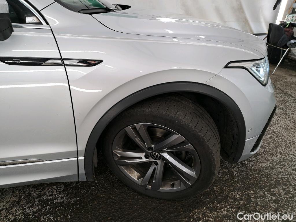  Volkswagen  Tiguan VOLKSWAGEN  / 2020 / 5P / SUV 2.0 TDI 150 DSG7 R-Line #5