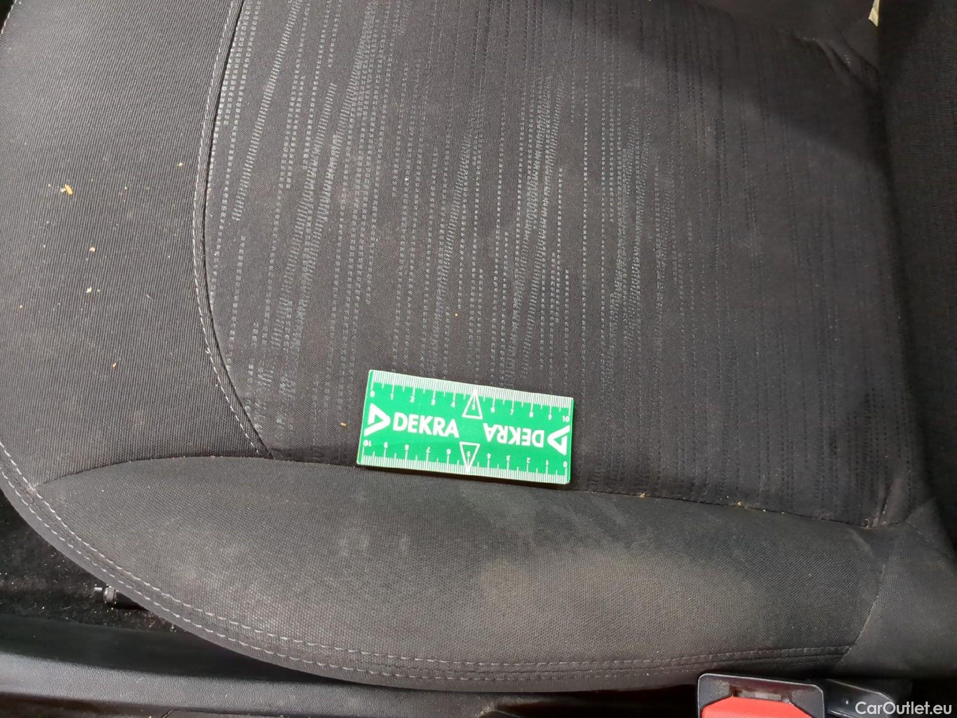  Peugeot  208  Affaire Premium Pack 1.5 HDi 100CV BVM5 E6dT #1