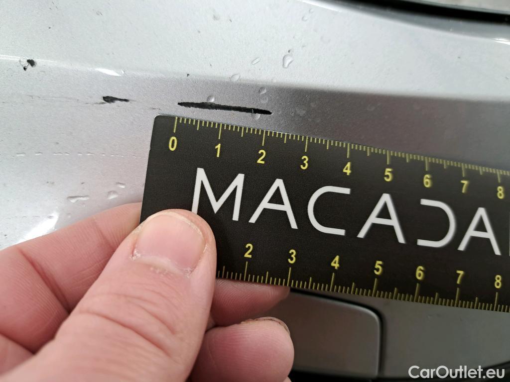  Volkswagen  Tiguan VOLKSWAGEN  / 2020 / 5P / SUV 2.0 TDI 150 DSG7 R-Line #33