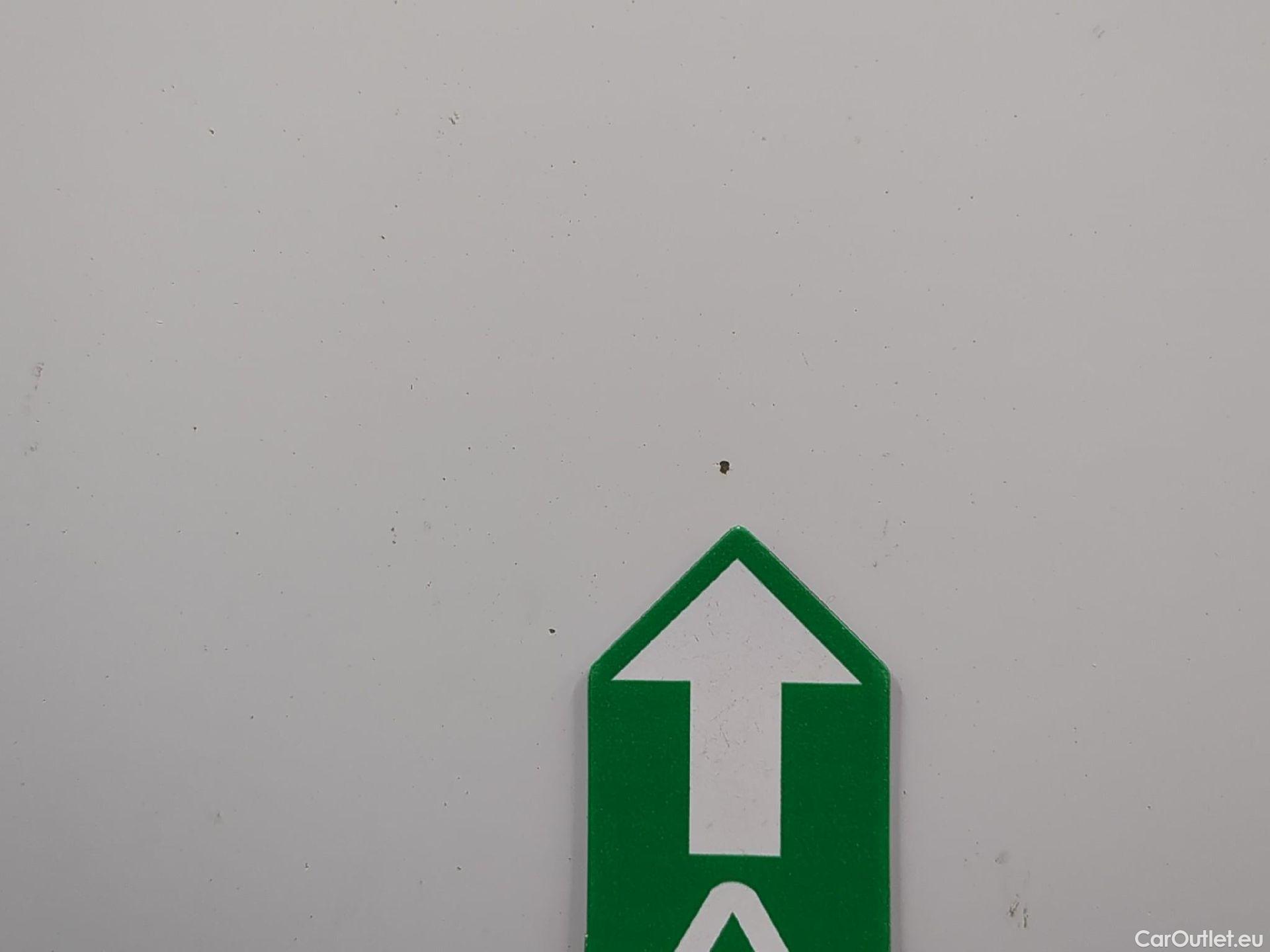  Iveco  Daily IVECO  VU 4p Fourgon 2.3 35S16 V11 H2 3520 #28