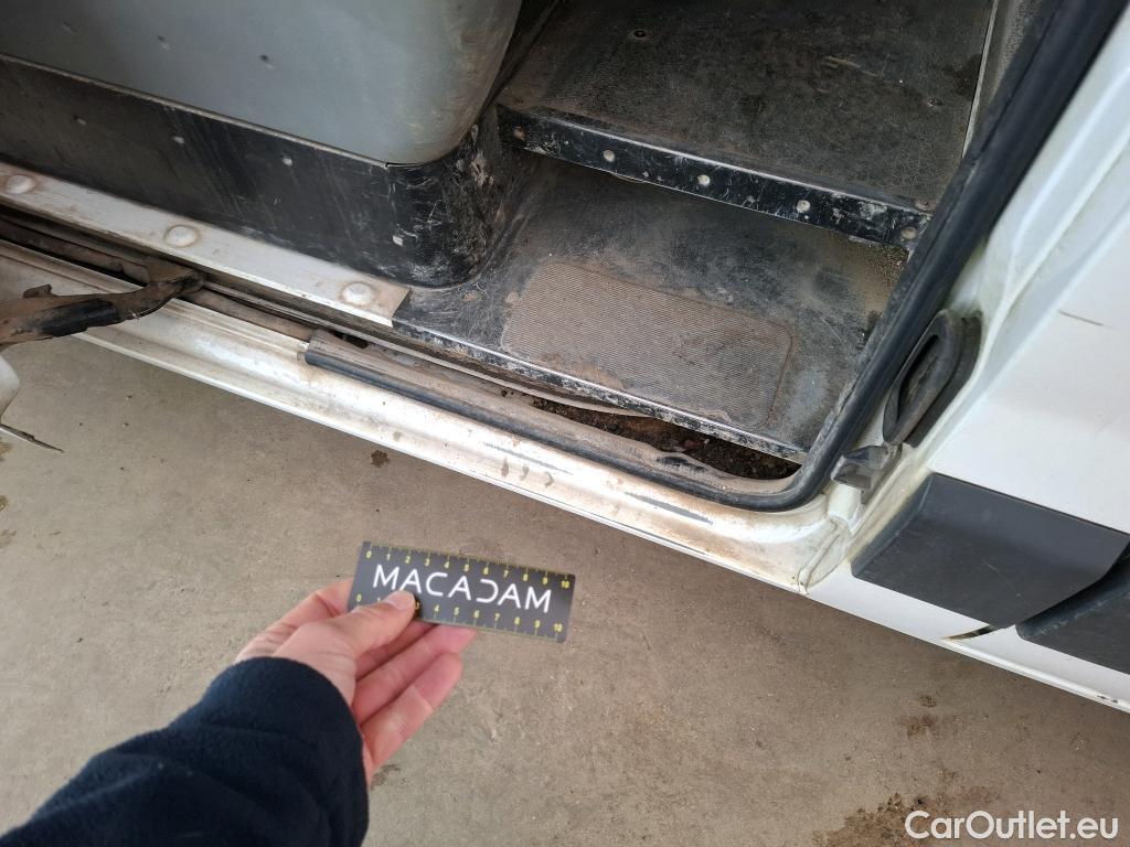  Renault  Master RENAULT  VU 4p Fourgon CA-CF F3500 L2H2 dCi 125 #34