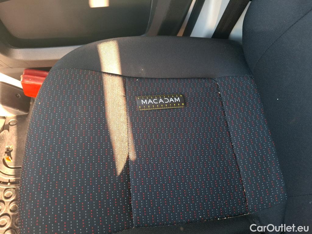  Peugeot  Boxer  Fourgon Surélevé 333 L2H2 Premium BlueHDi 120 Start&Stop HDi 120CV BVM6 E6d #33