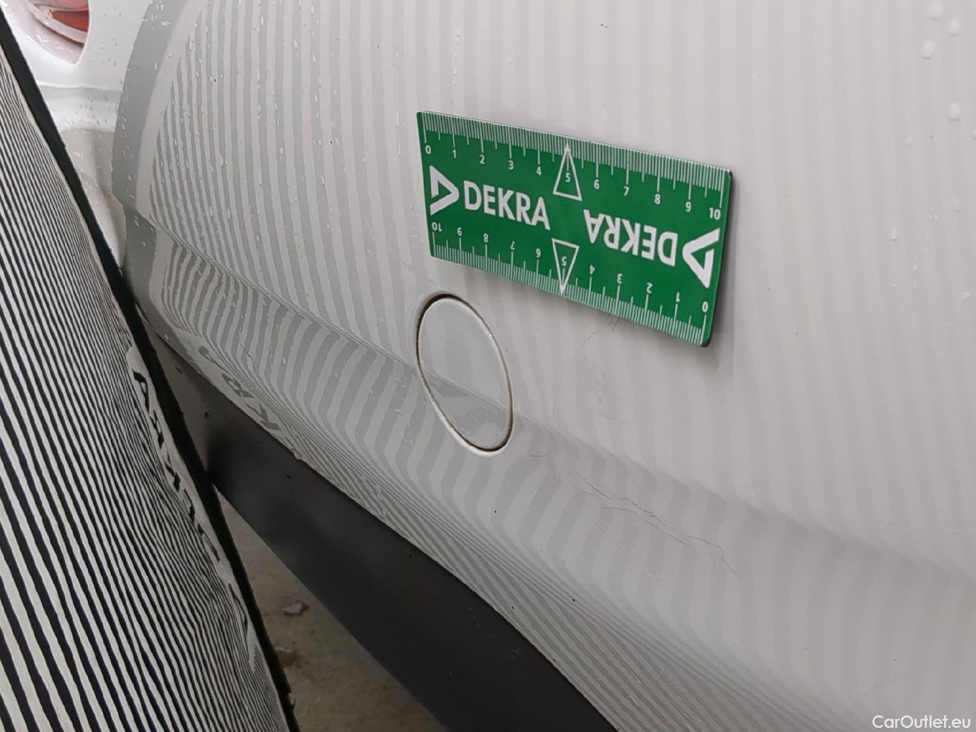  Peugeot  208  Affaire Premium Pack 1.5 HDi 100CV BVM5 E6dT #21