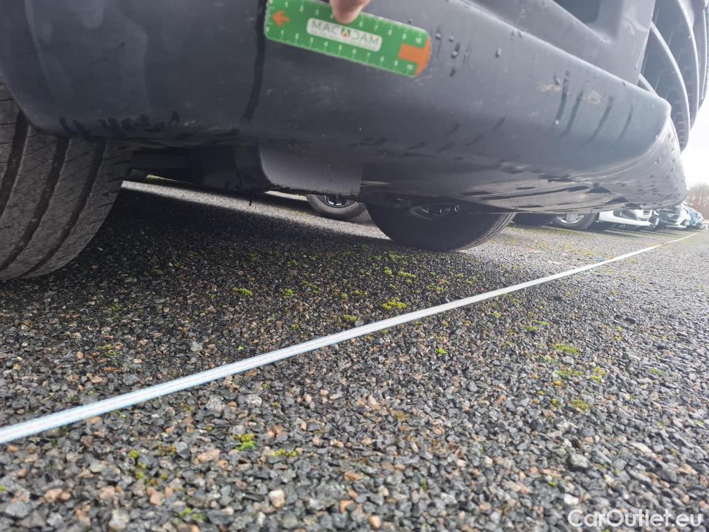  Peugeot  Expert  Fourgon Premium Standard 1.5 HDi 120CV BVM6 E6dT #4