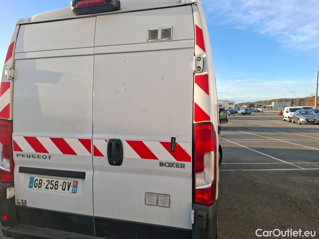 Peugeot  Boxer  Fourgon Surélevé 333 L2H2 Premium BlueHDi 120 Start&Stop HDi 120CV BVM6 E6d #40