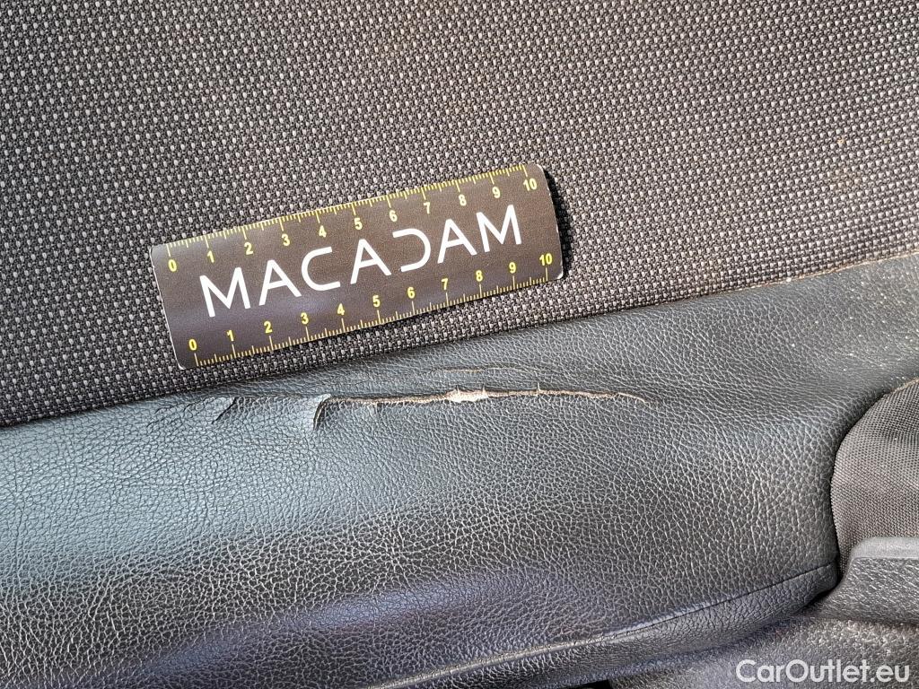  Peugeot  Expert PEUGEOT  VU 4p Fourgon BLUEHDI 120 S&S LONG PREMIUM PACK #24