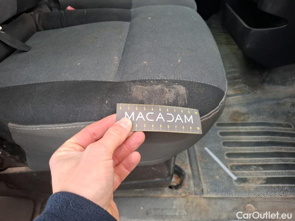  Renault  Master RENAULT  VU 4p Fourgon CA-CF F3500 L2H2 dCi 125 #43