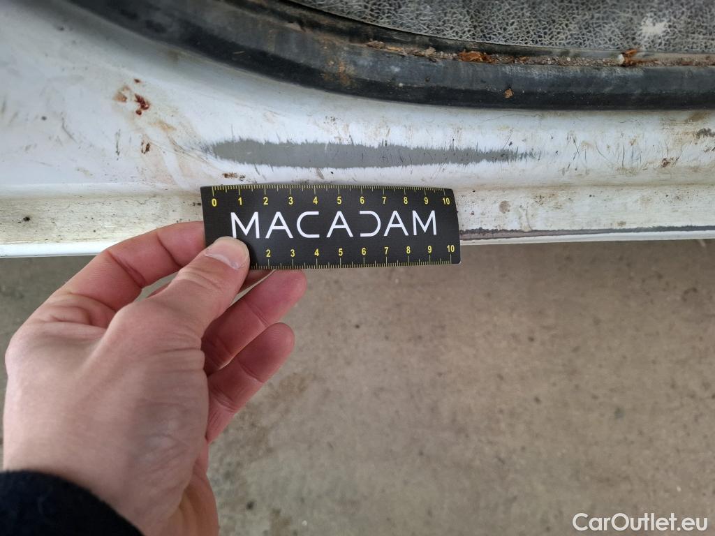  Renault  Master RENAULT  VU 4p Fourgon CA-CF F3500 L2H2 dCi 125 #72