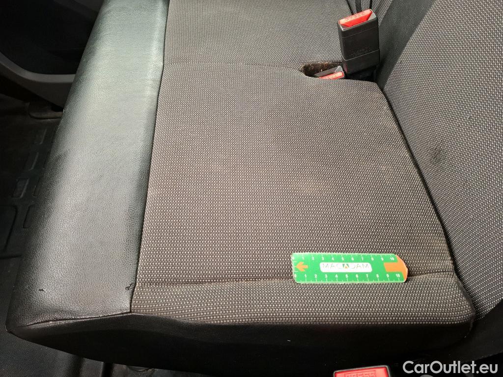  Peugeot  Expert  Fourgon Premium Standard 1.5 HDi 120CV BVM6 E6dT #43