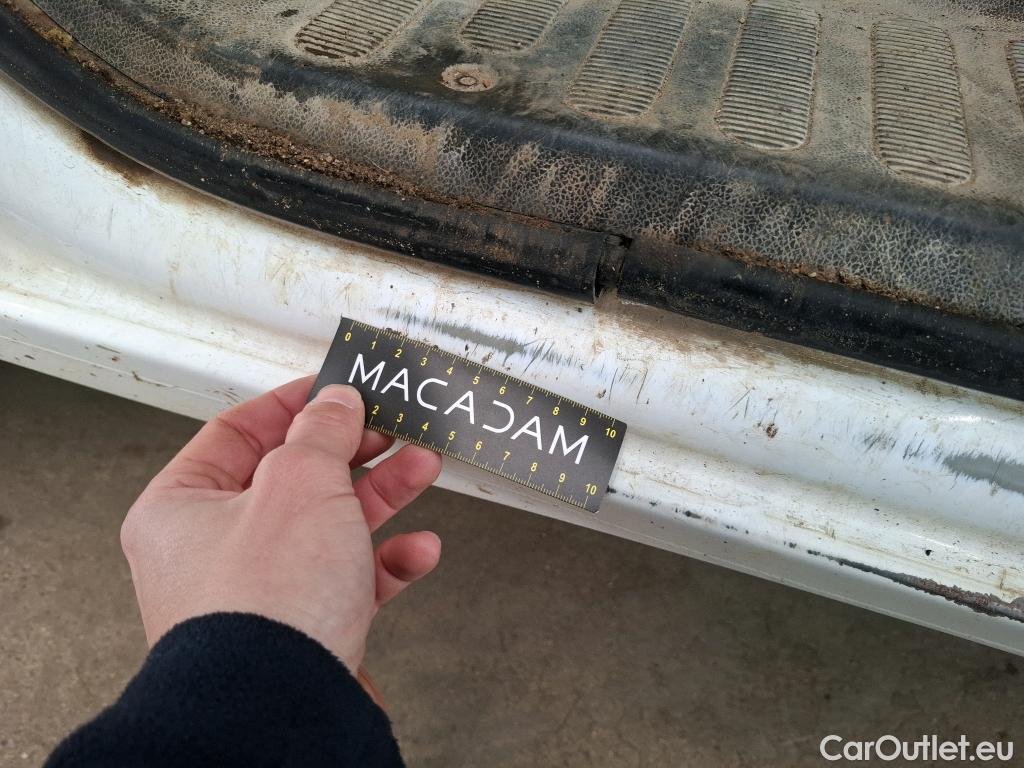  Renault  Master RENAULT  VU 4p Fourgon CA-CF F3500 L2H2 dCi 125 #32