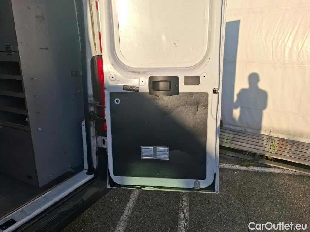  Peugeot  Boxer  Fourgon Surélevé 333 L2H2 Premium BlueHDi 120 Start&Stop HDi 120CV BVM6 E6d #25