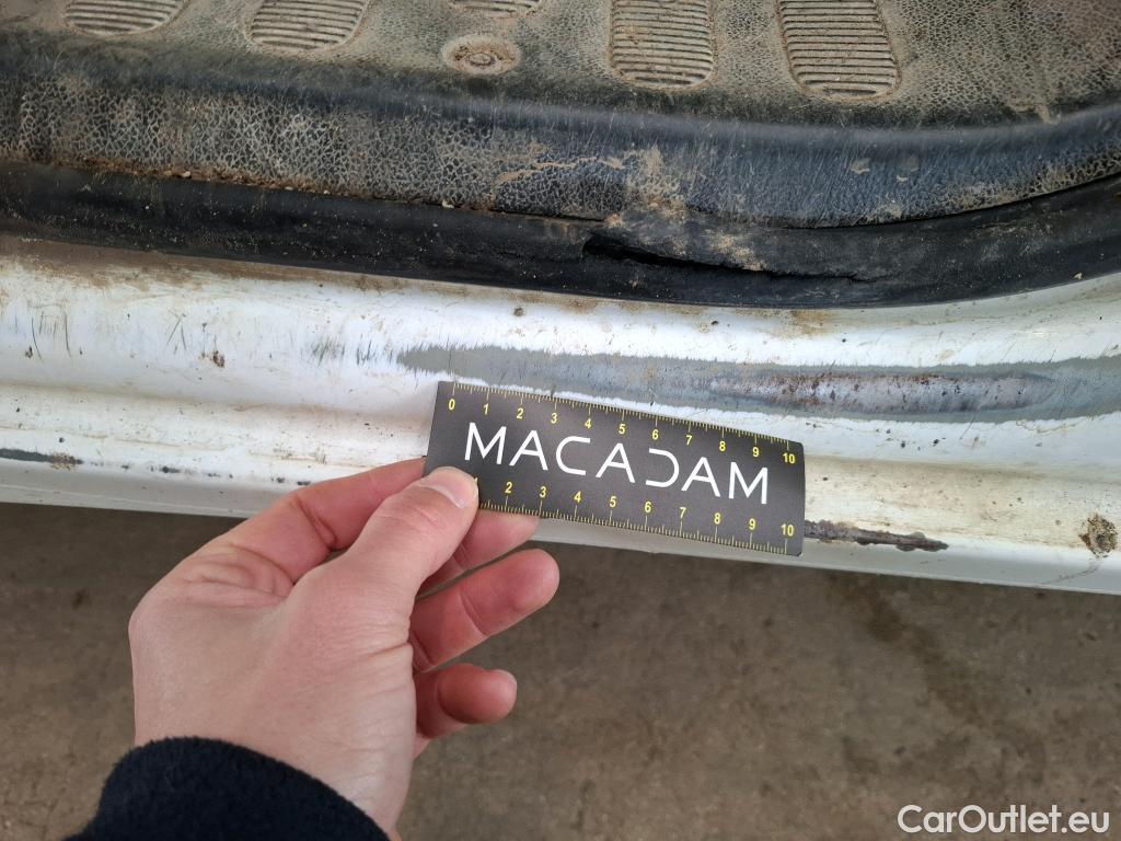  Renault  Master RENAULT  VU 4p Fourgon CA-CF F3500 L2H2 dCi 125 #33