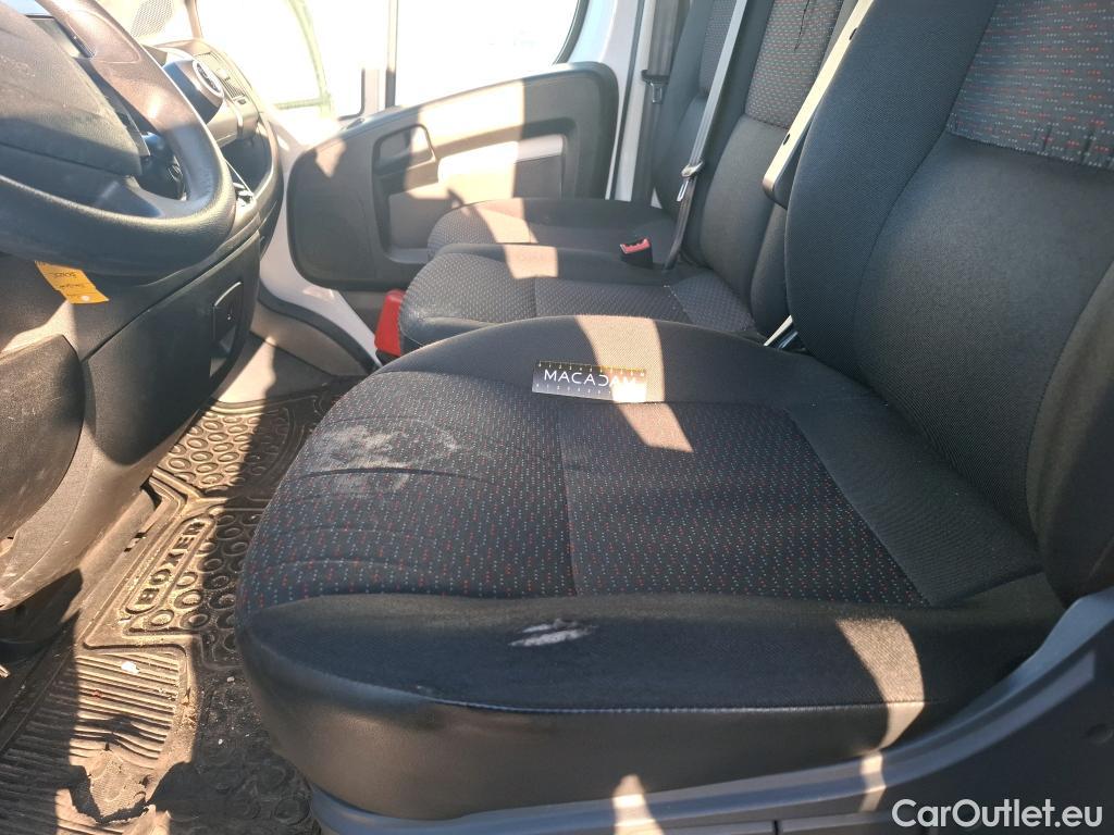  Peugeot  Boxer  Fourgon Surélevé 333 L2H2 Premium BlueHDi 120 Start&Stop HDi 120CV BVM6 E6d #3