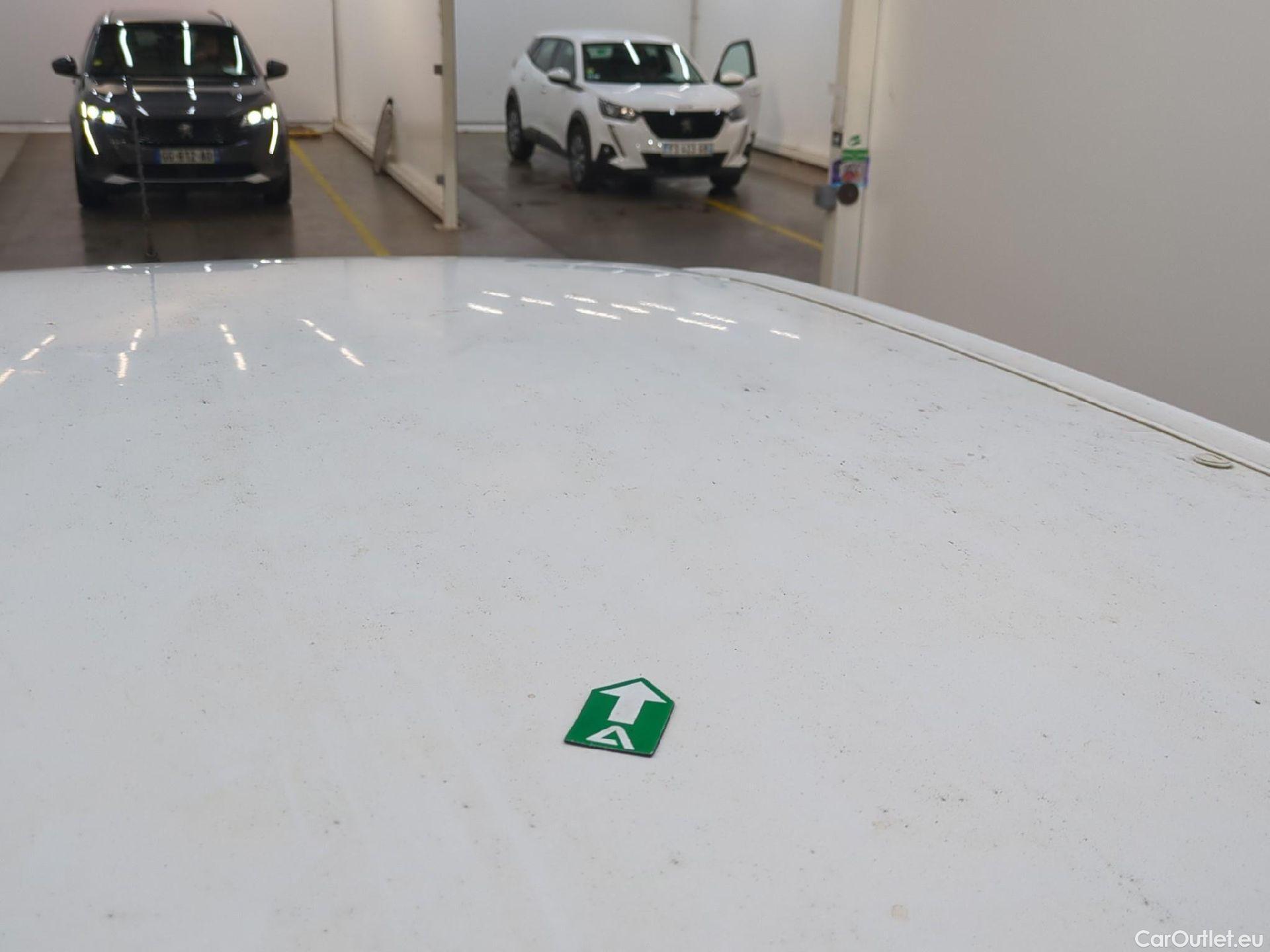  Peugeot  Partner  L1 Premium Pack 1.6 HDi 100CV BVM5 E6 #22