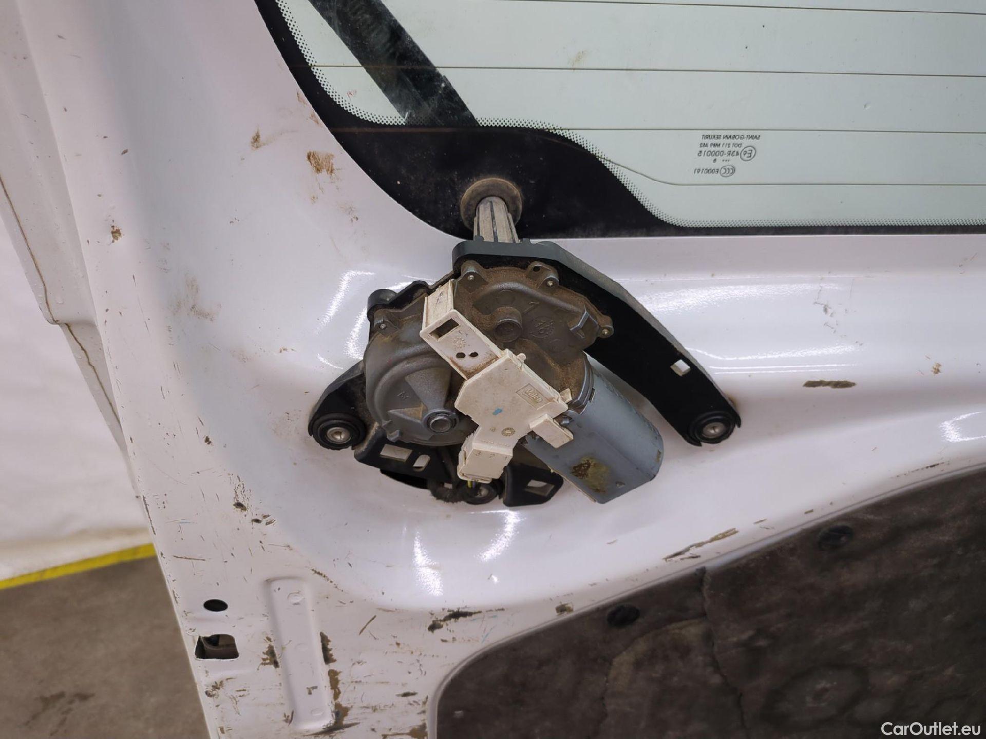  Peugeot  Partner  L1 Premium Pack 1.6 HDi 100CV BVM5 E6 #5