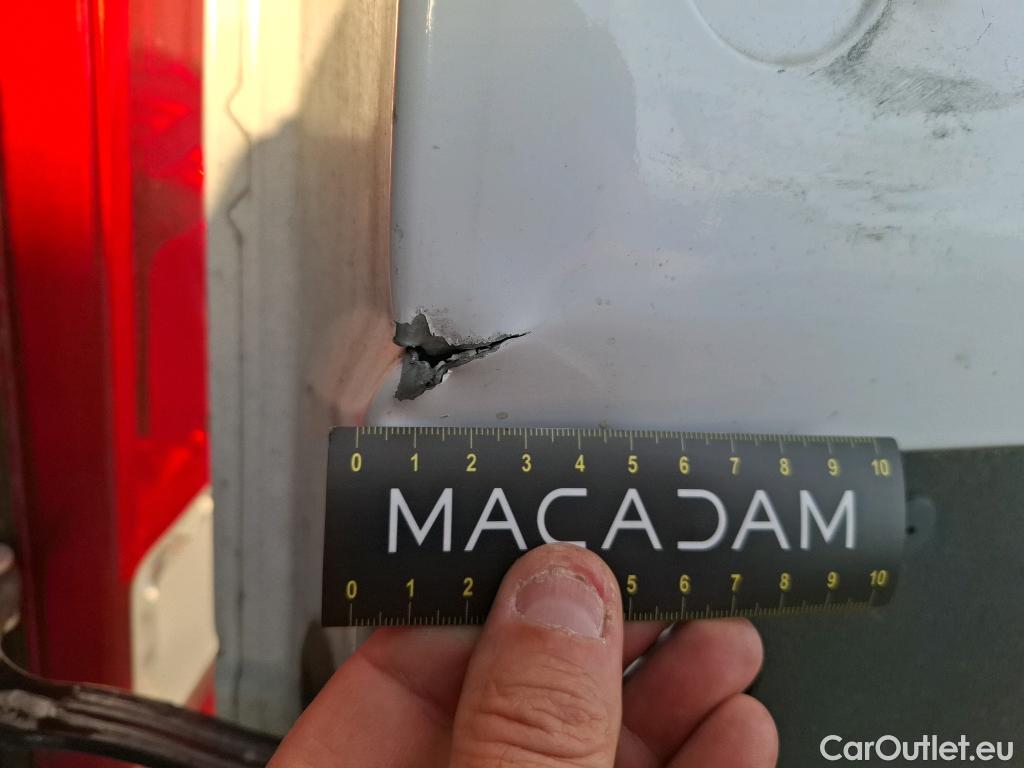  Peugeot  Boxer  Fourgon Surélevé 333 L2H2 Premium BlueHDi 120 Start&Stop HDi 120CV BVM6 E6d #6