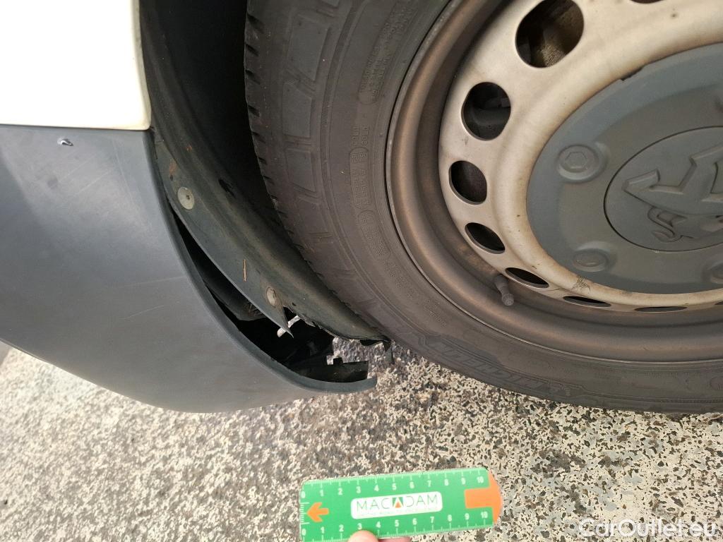  Peugeot  Expert  Fourgon Premium Standard 1.5 HDi 120CV BVM6 E6dT #35