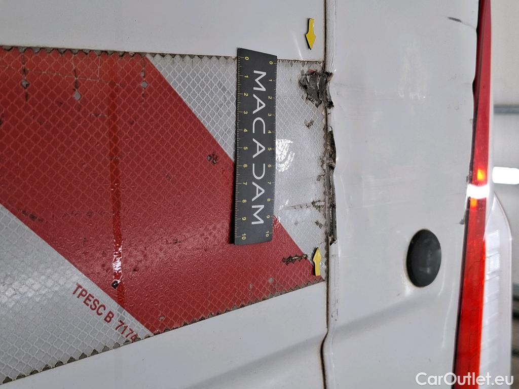  Renault  Master RENAULT  VU 4p Fourgon CA-CF F3500 L2H2 dCi 125 #2