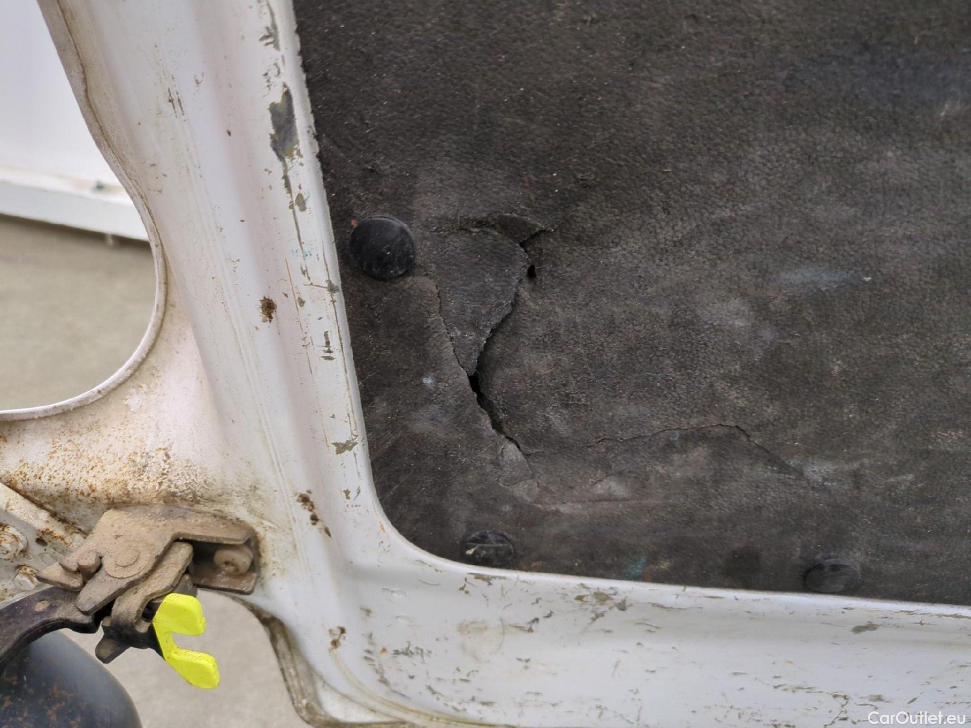  Peugeot  Partner  L1 Premium Pack 1.6 HDi 100CV BVM5 E6 #3