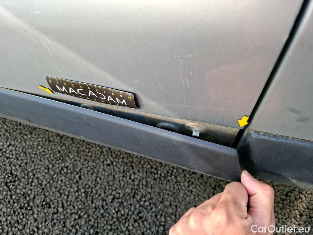  Peugeot  Expert PEUGEOT  VU 4p Fourgon BLUEHDI 120 S&S LONG PREMIUM PACK #46