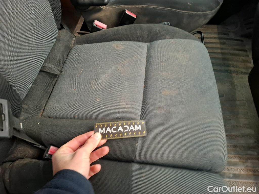  Renault  Master RENAULT  VU 4p Fourgon CA-CF F3500 L2H2 dCi 125 #44