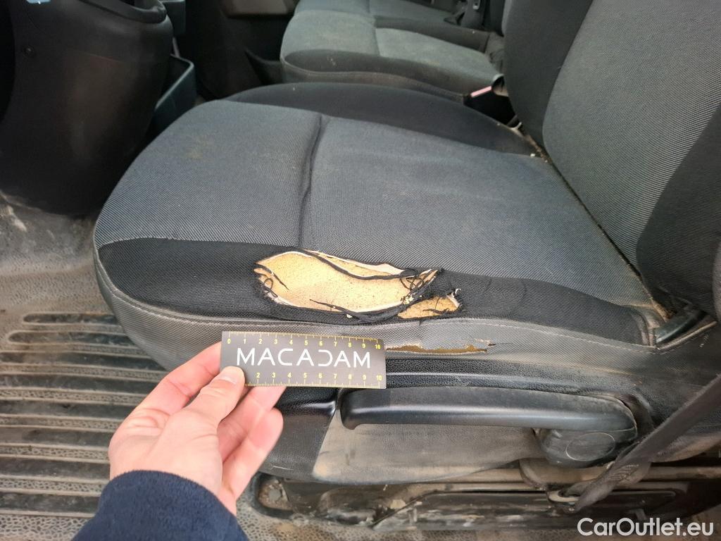  Renault  Master RENAULT  VU 4p Fourgon CA-CF F3500 L2H2 dCi 125 #4