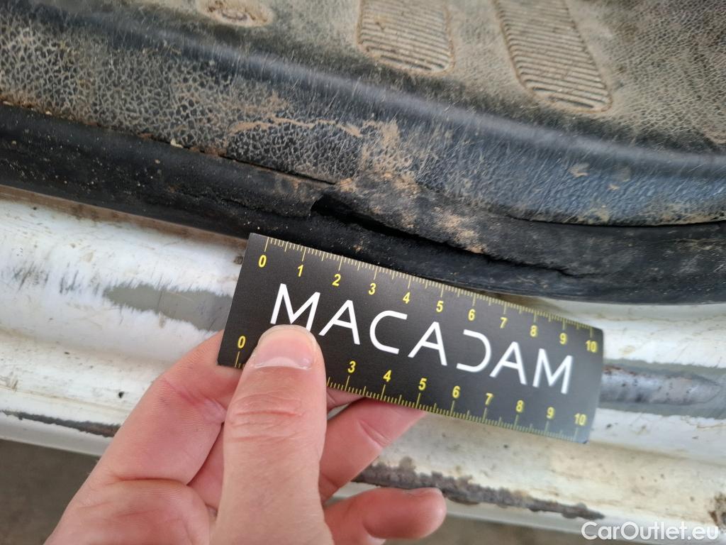  Renault  Master RENAULT  VU 4p Fourgon CA-CF F3500 L2H2 dCi 125 #26