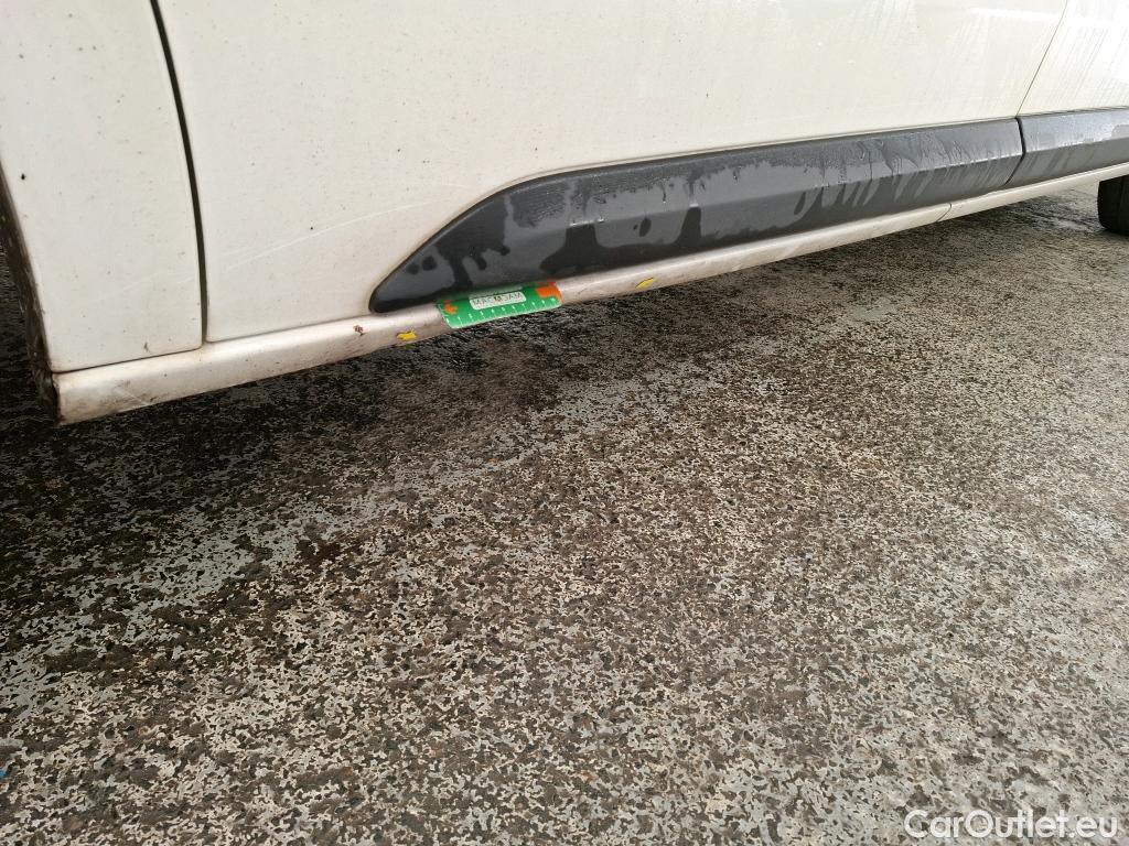  Peugeot  Expert  Fourgon Premium Standard 1.5 HDi 120CV BVM6 E6dT #21