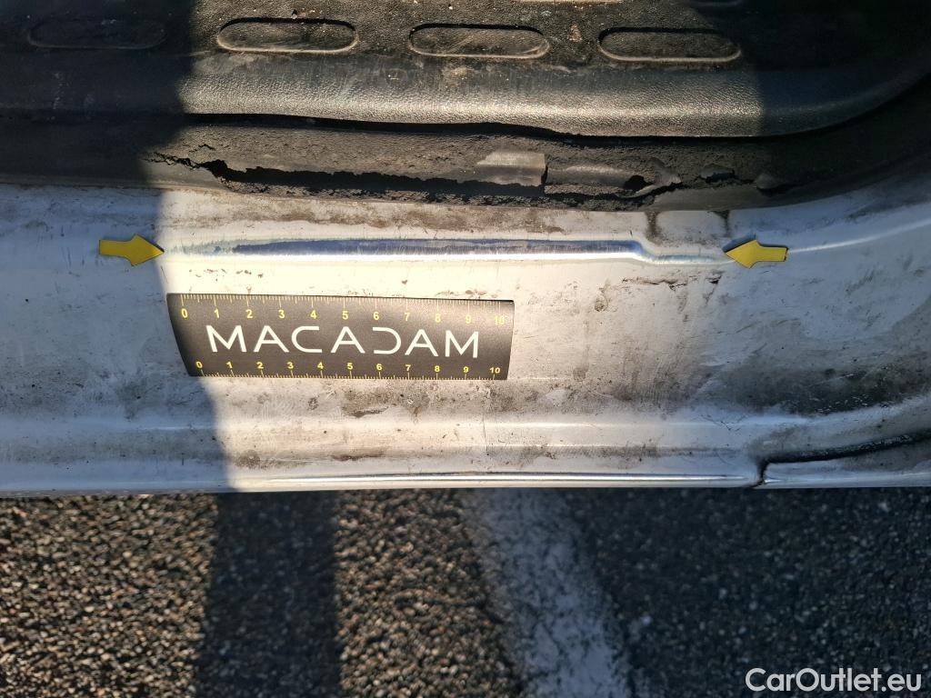  Peugeot  Boxer  Fourgon Surélevé 333 L2H2 Premium BlueHDi 120 Start&Stop HDi 120CV BVM6 E6d #8