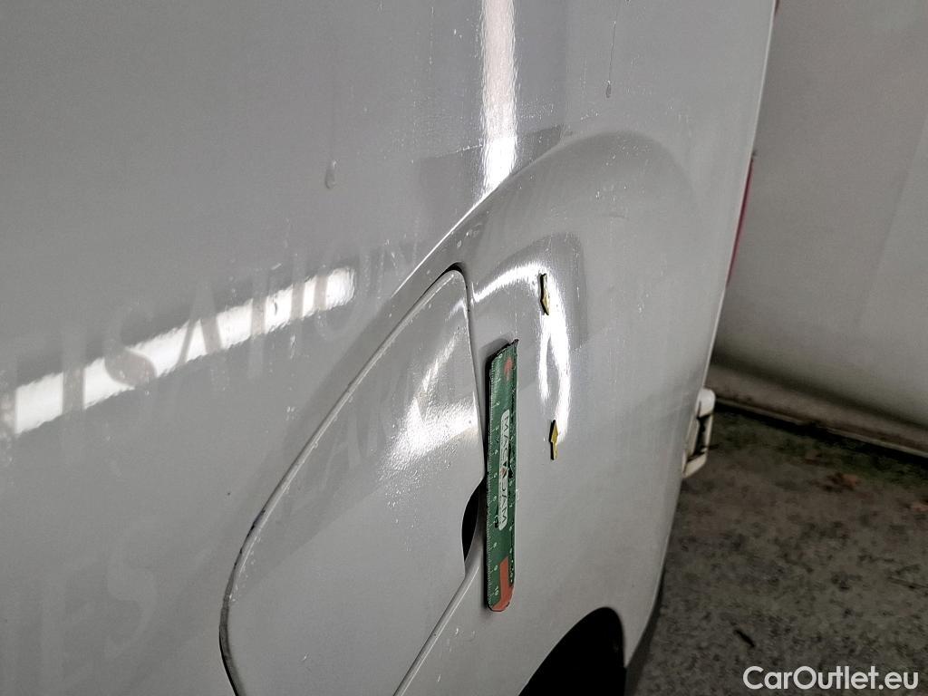  Peugeot  Expert  Fourgon Premium Standard 1.5 HDi 120CV BVM6 E6dT #42