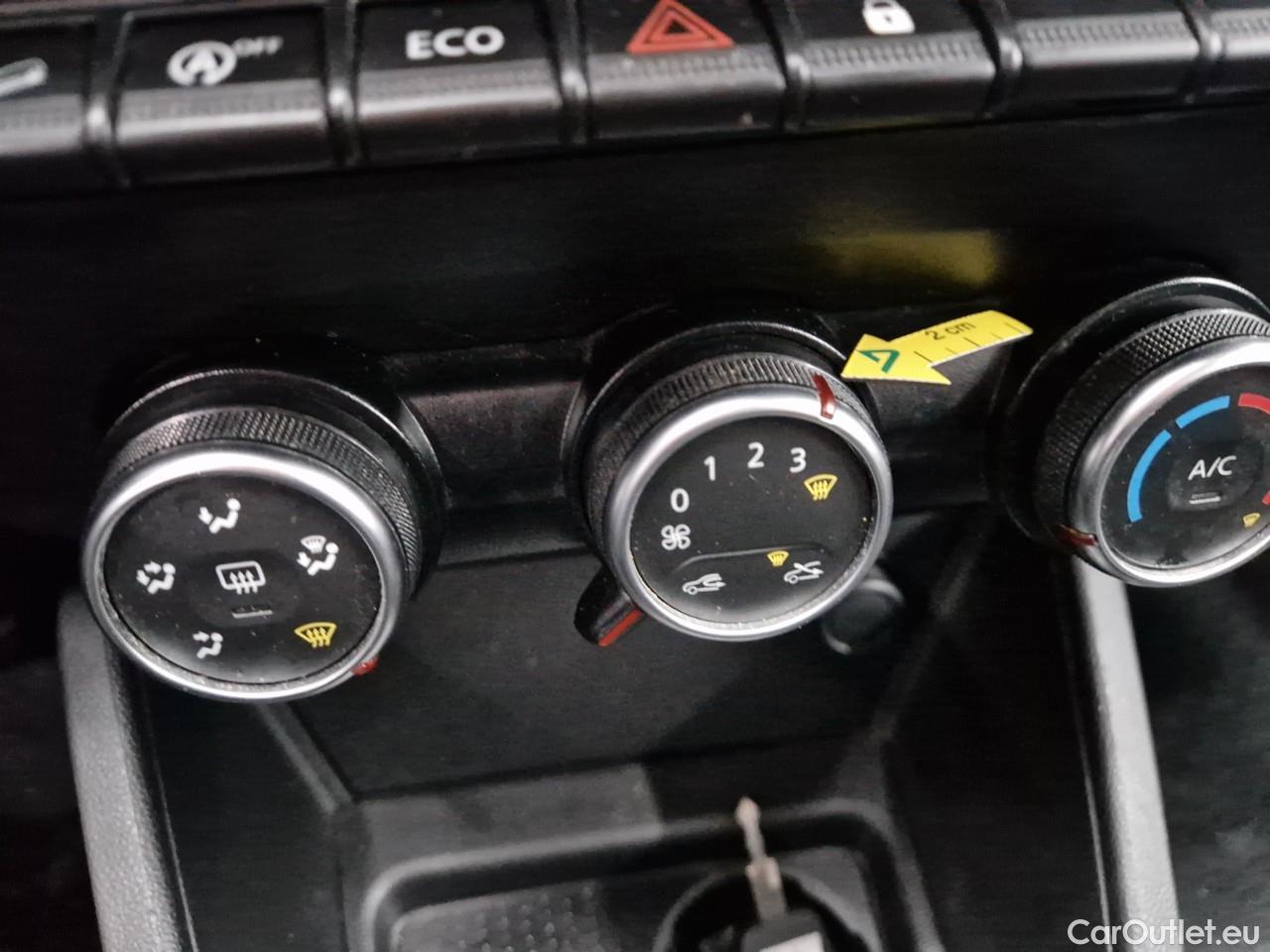  Dacia  Duster 1.5 Blue dCi 115CP Comfort 4WD #43