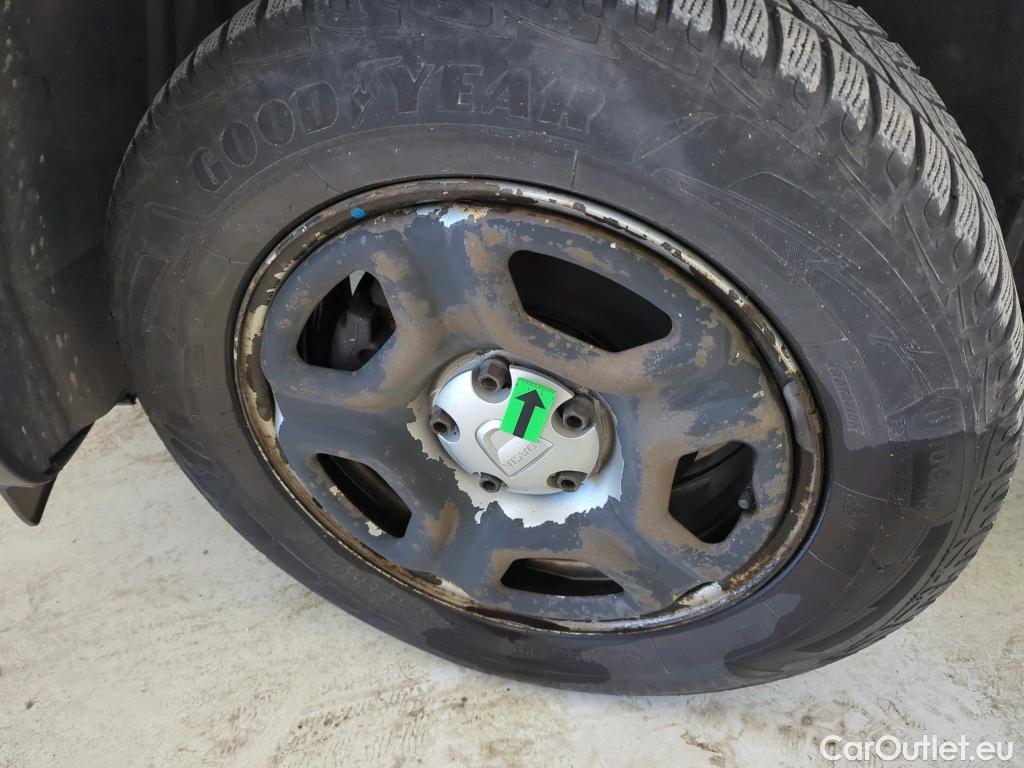  Dacia  Duster 1.5 Blue dCi 115CP Comfort 4WD #25