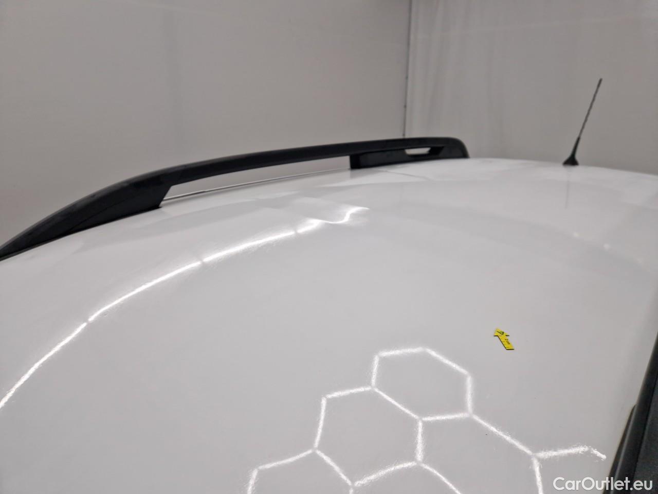  Dacia  Duster 1.5 Blue dCi 115CP Comfort 4WD #17