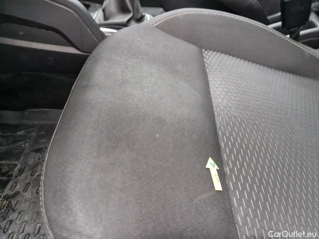  Dacia  Duster 1.5 Blue dCi 115CP Comfort 4WD #19