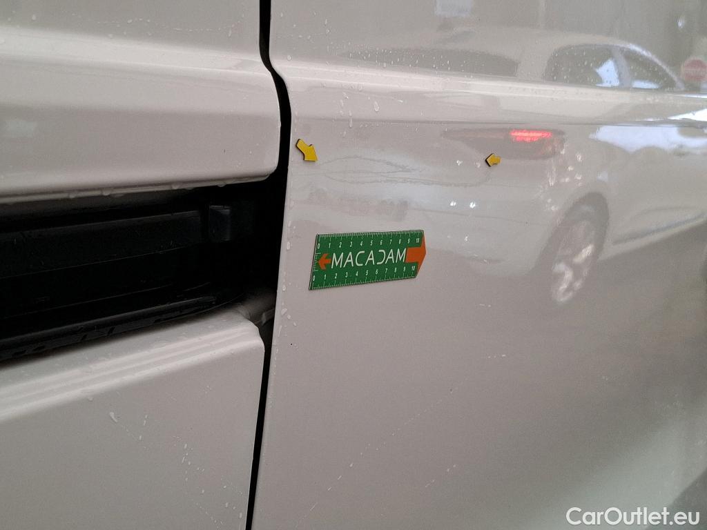  Renault  Trafic RENAULT   2019  4P  Fourgon tole FG GCF L1H1 1000 dCi 120 #15