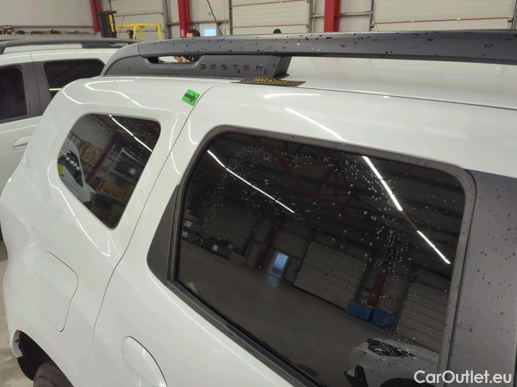  Dacia  Duster 1.5 Blue dCi 115CP Comfort 4WD #9
