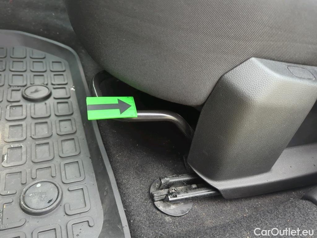  Dacia  Duster 1.5 Blue dCi 115CP Comfort 4WD #12