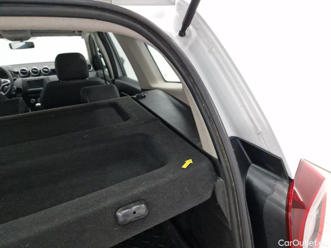  Dacia  Duster 1.5 Blue dCi 115CP Comfort 4WD #35