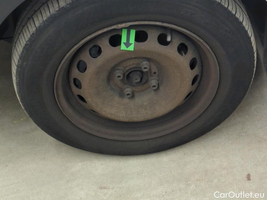  Dacia  Dokker 1.5 dCi 75 Ambiance Van 75HP #26