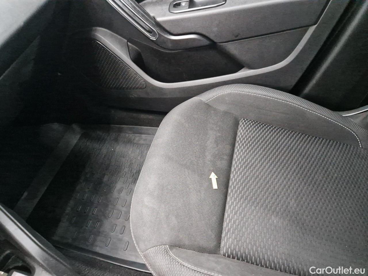  Dacia  Duster 1.5 Blue dCi 115CP Comfort 4WD #21