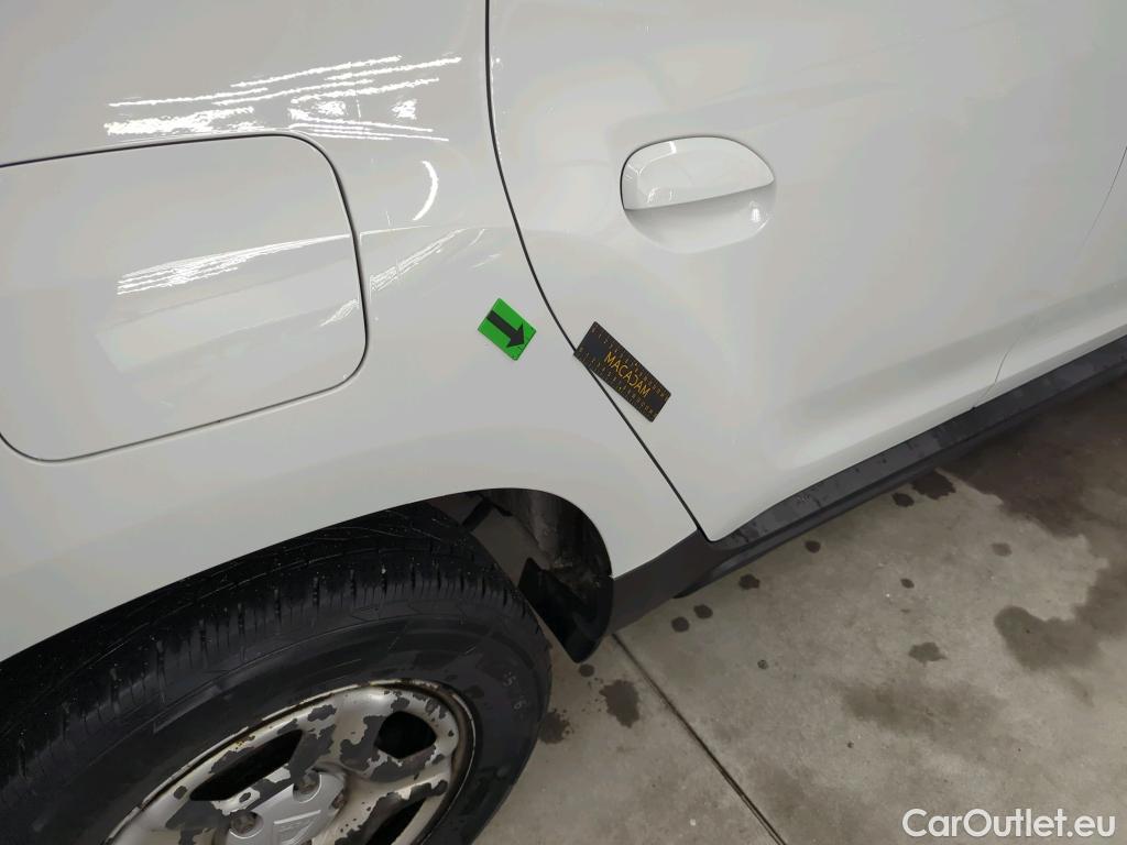  Dacia  Duster 1.5 Blue dCi 115CP Comfort 4WD #29