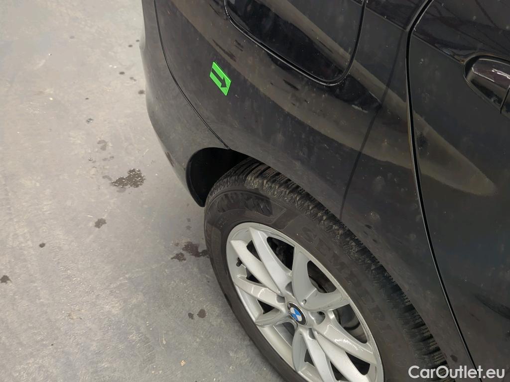  Bmw  Serie 2 1.5 216d Advantage #30