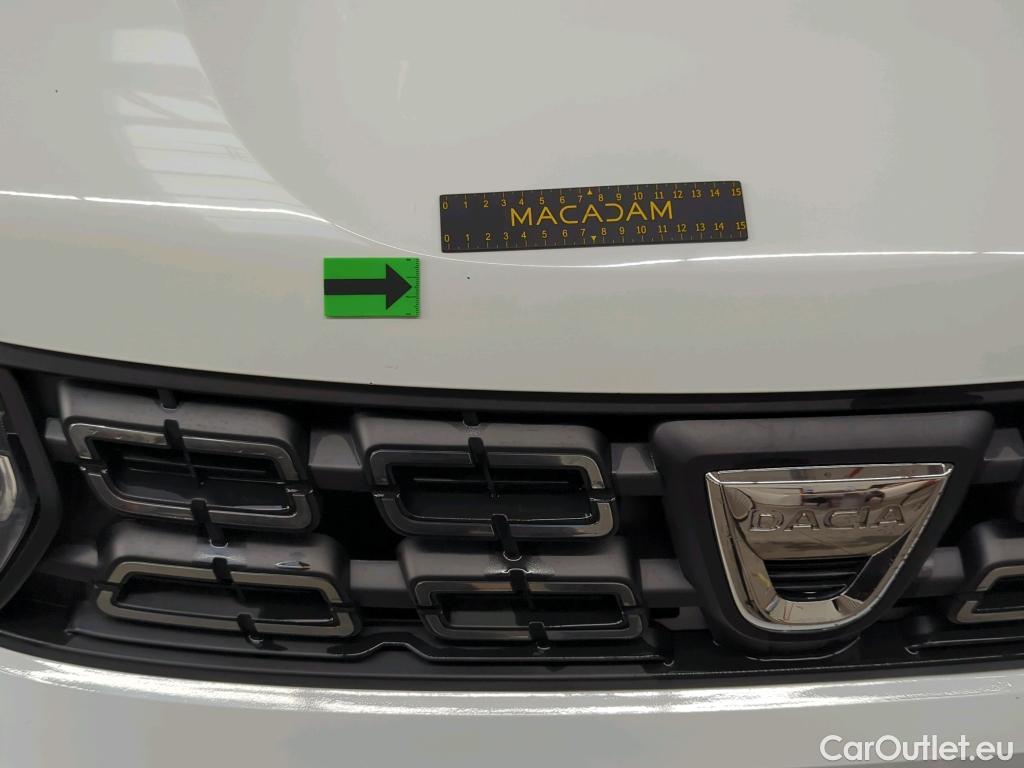  Dacia  Duster 1.5 Blue dCi 115CP Comfort 4WD #38