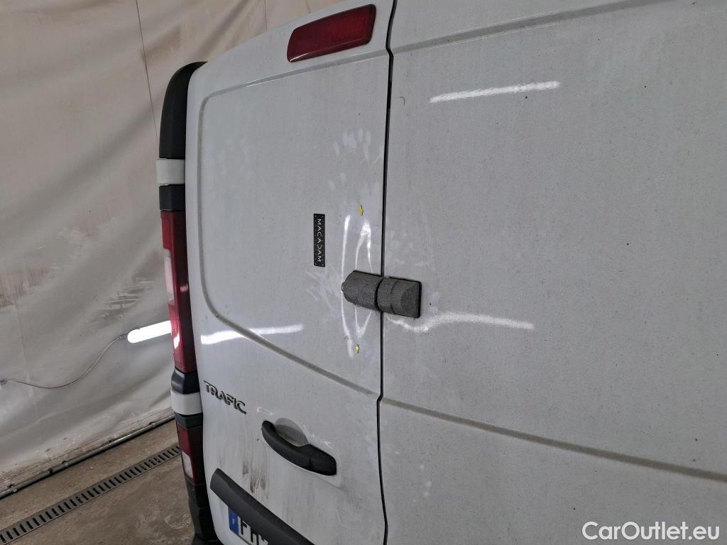  Renault  Trafic  Furgon Grand Confort L1H1 1000 1.6 dCi 120CV BVM6 E6 #38